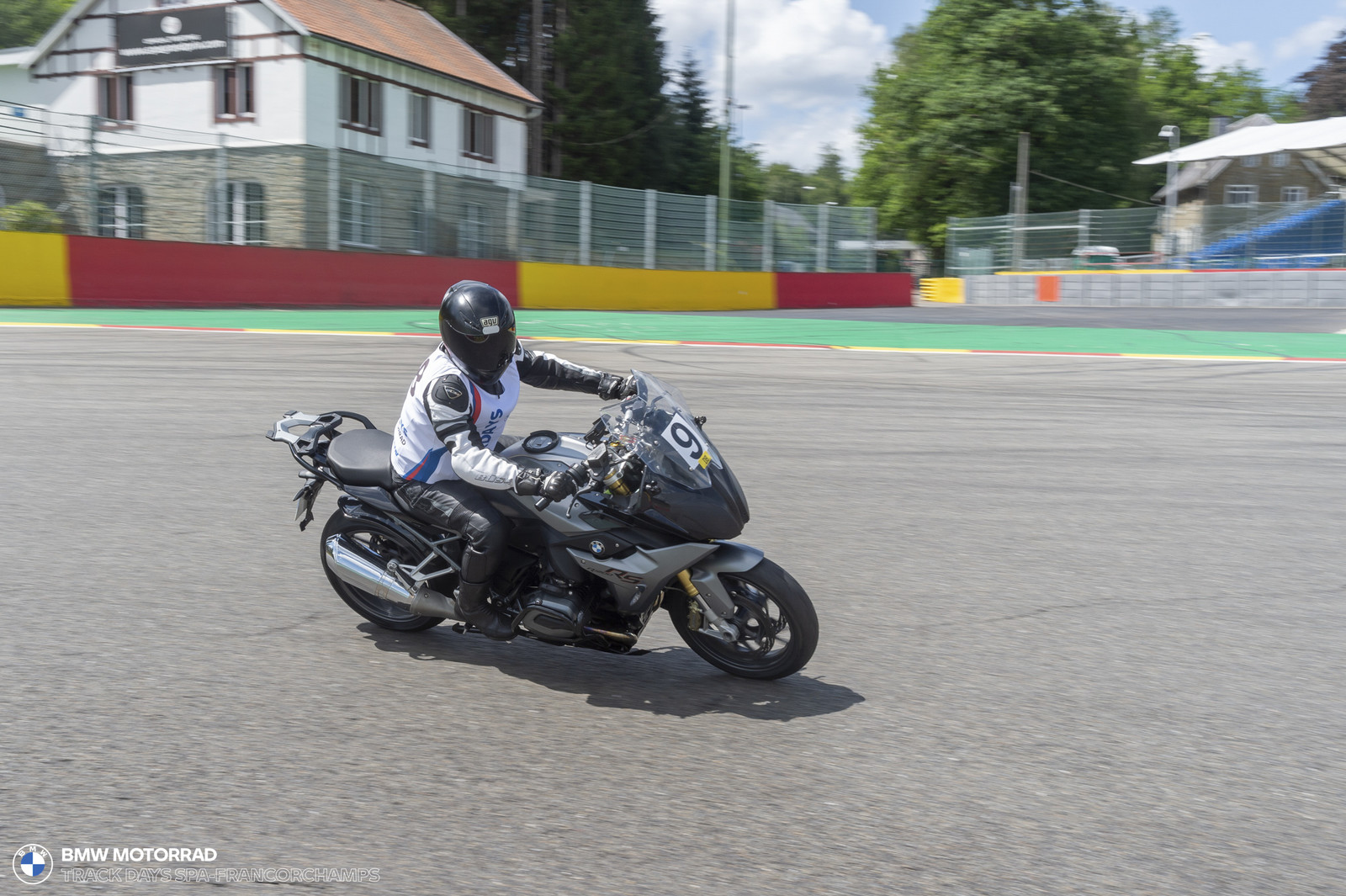 BMW Motorrad Track Days