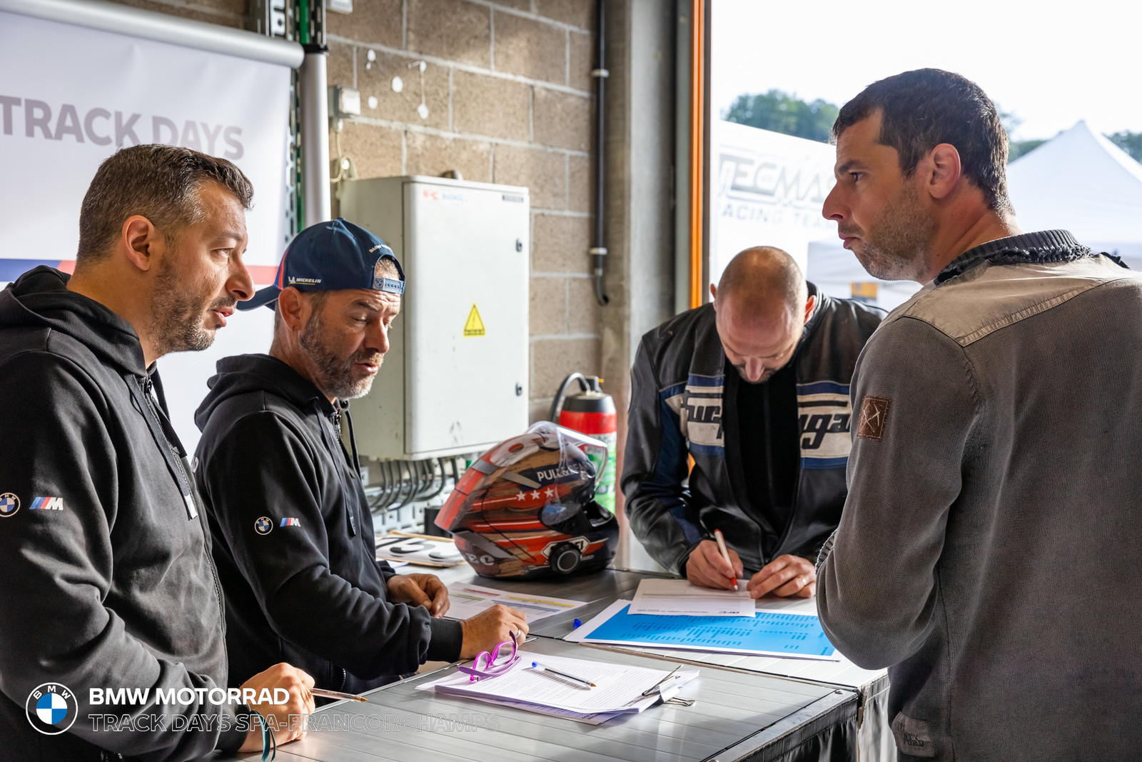 BMW Motorrad Track Days