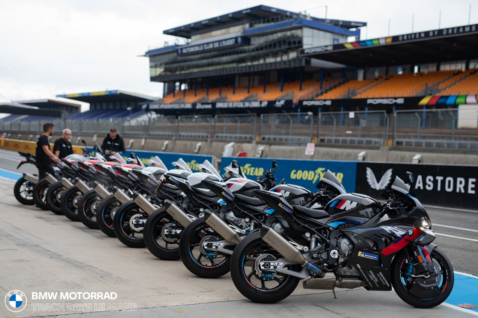 BMW Motorrad Track Days
