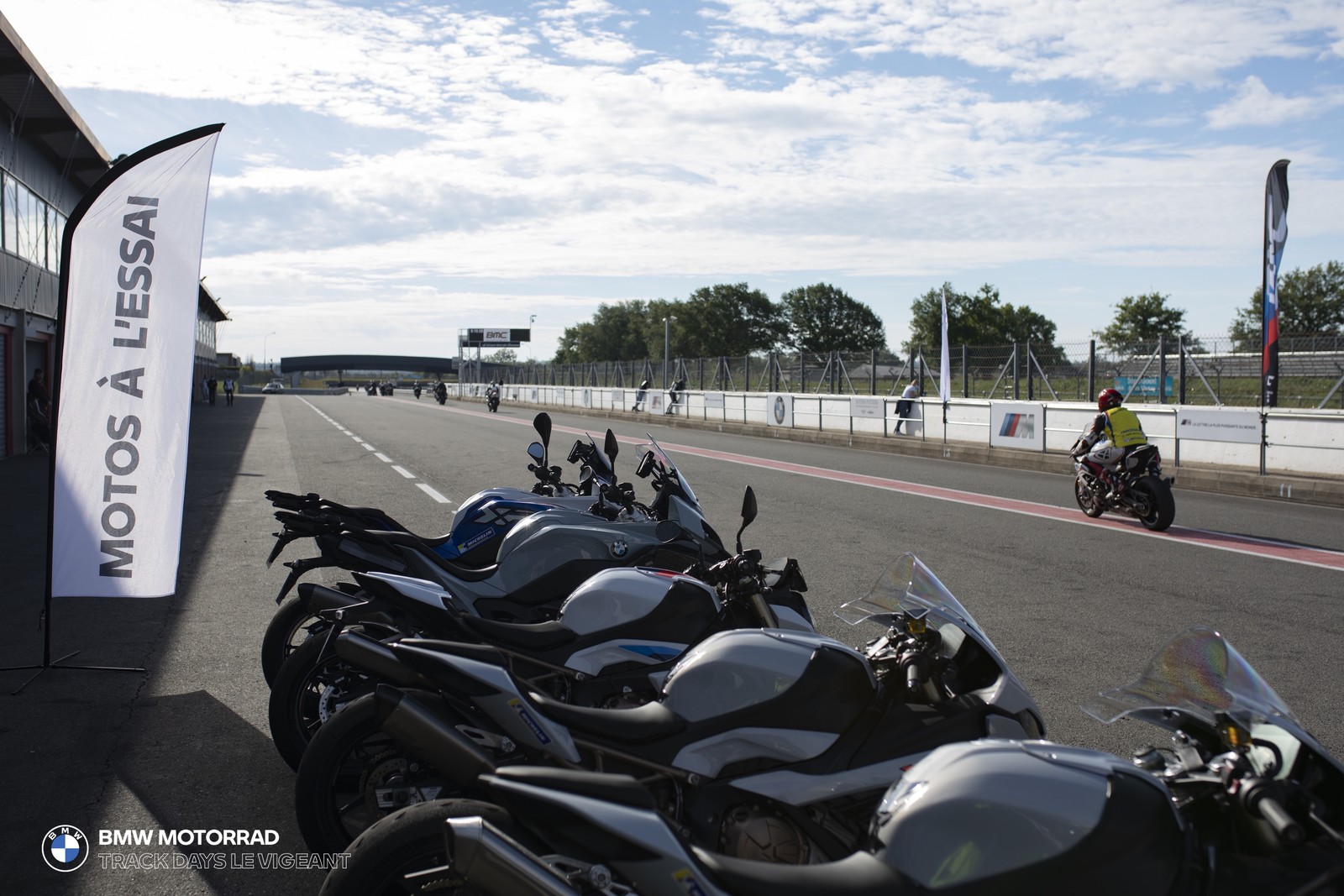 BMW Motorrad Track Days