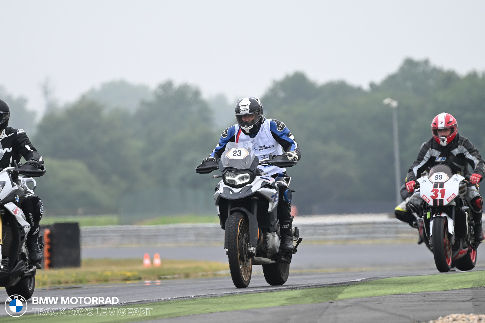 BMW Motorrad Track Days