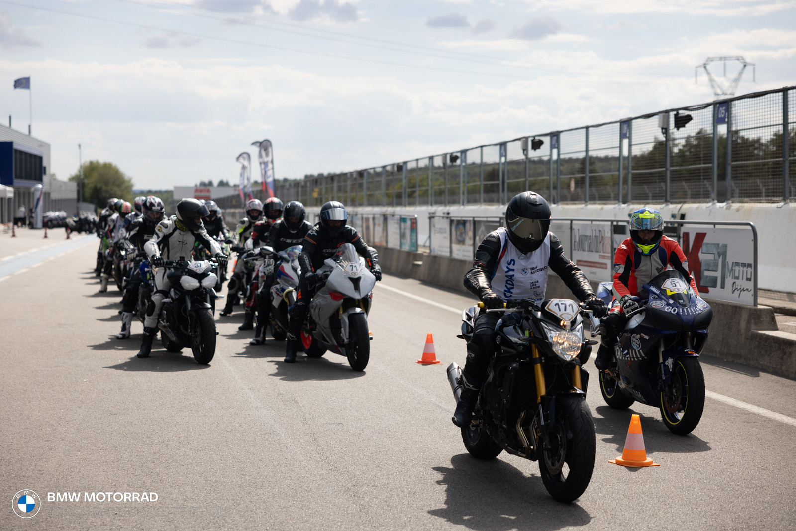BMW Motorrad Track Days