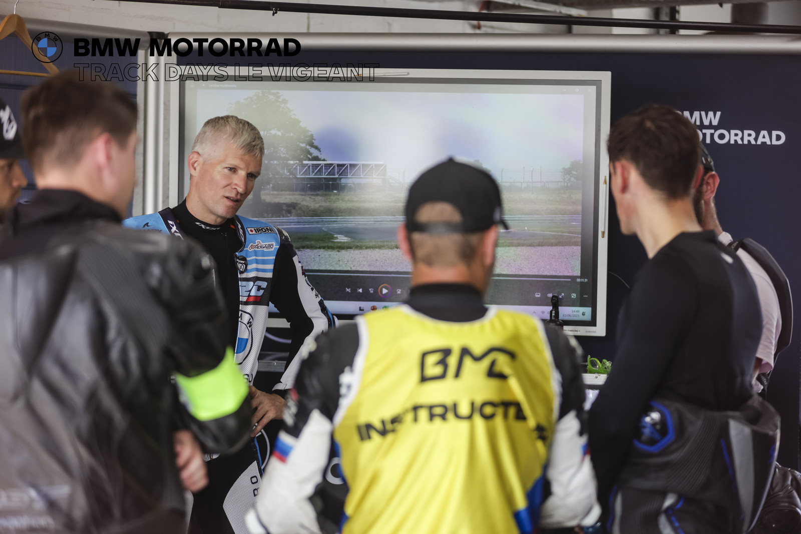 BMW Motorrad Track Days