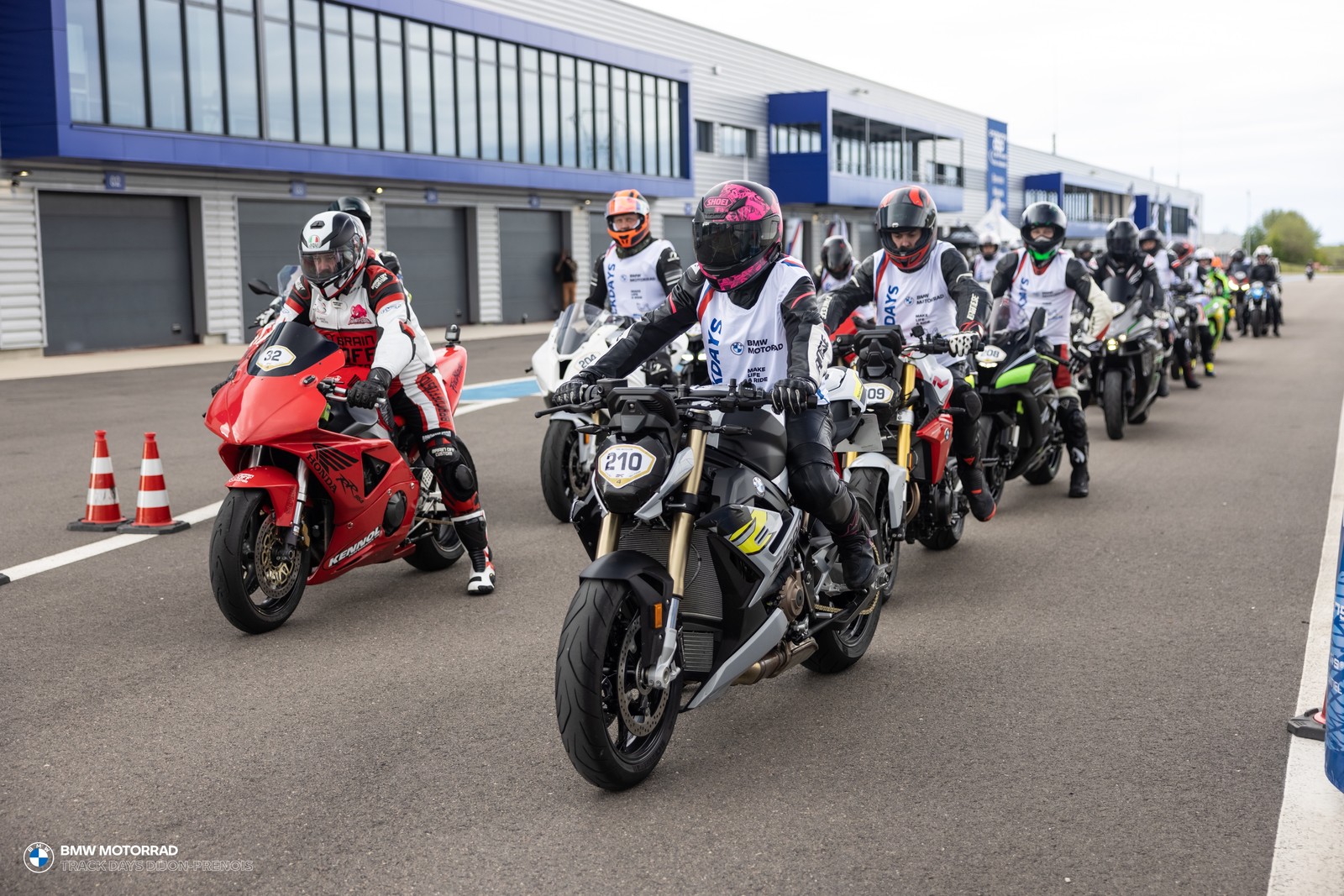 BMW Motorrad Track Days