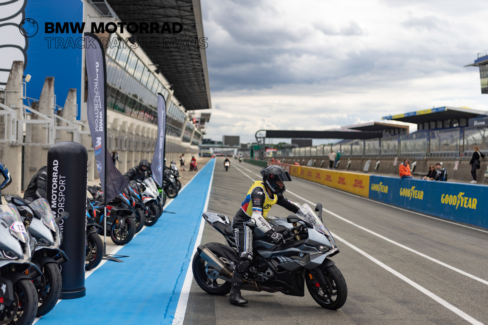 BMW Motorrad Track Days