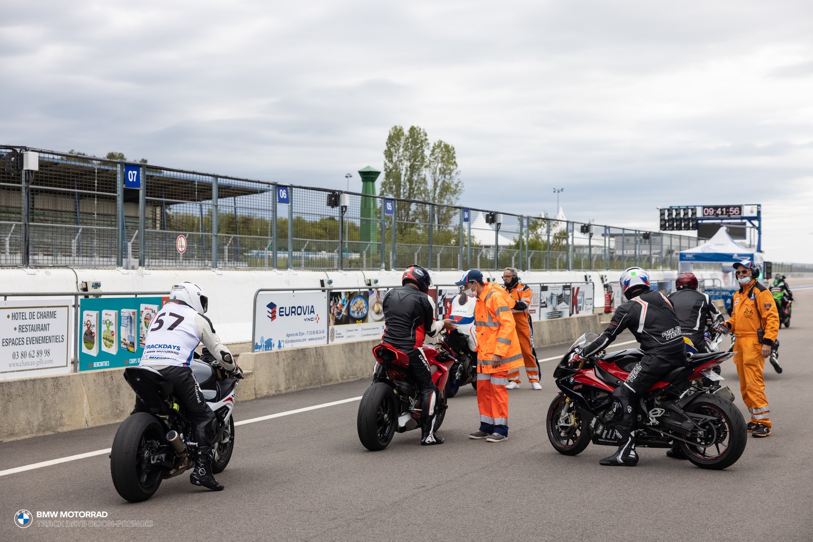 BMW Motorrad Track Days