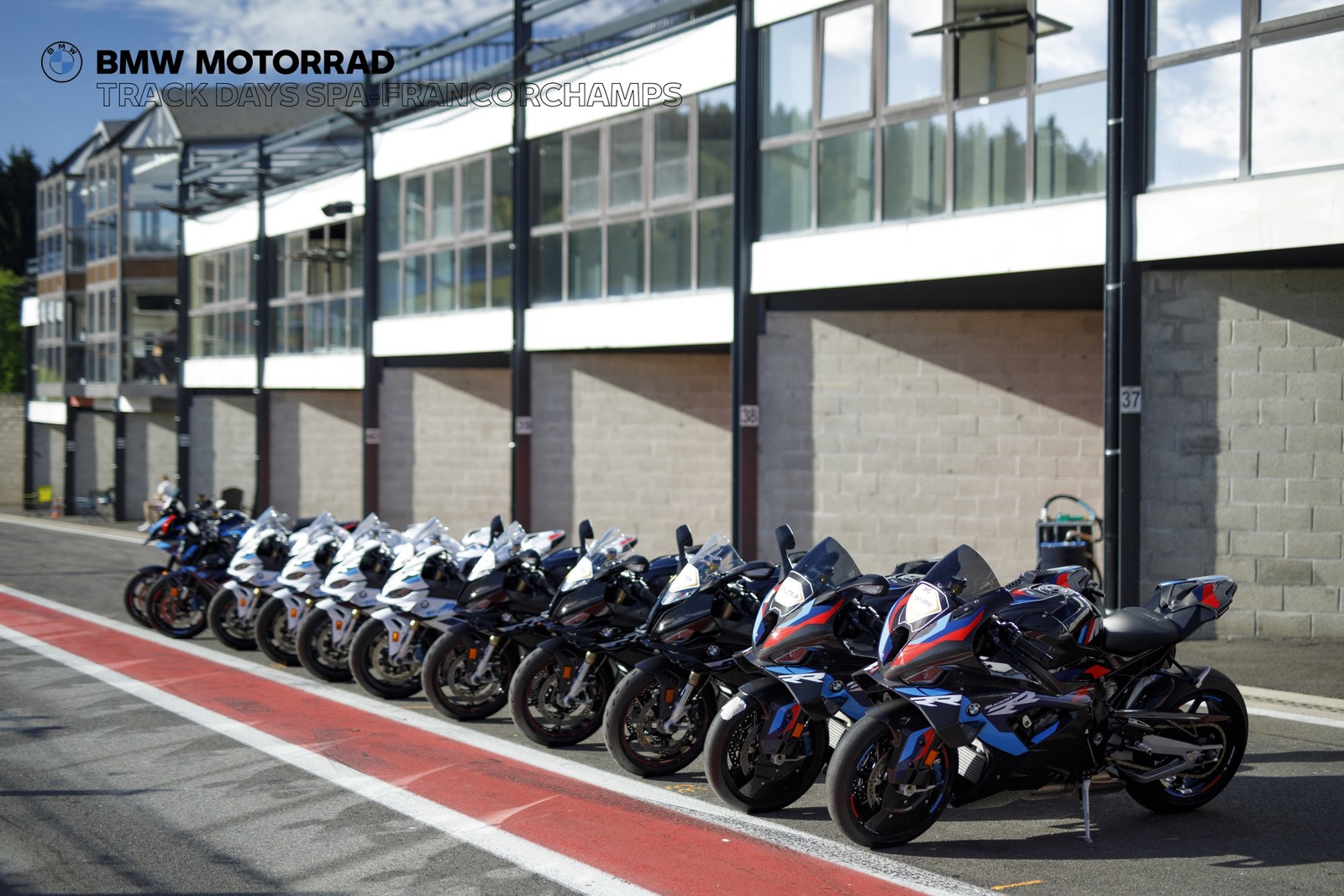 BMW Motorrad Track Days