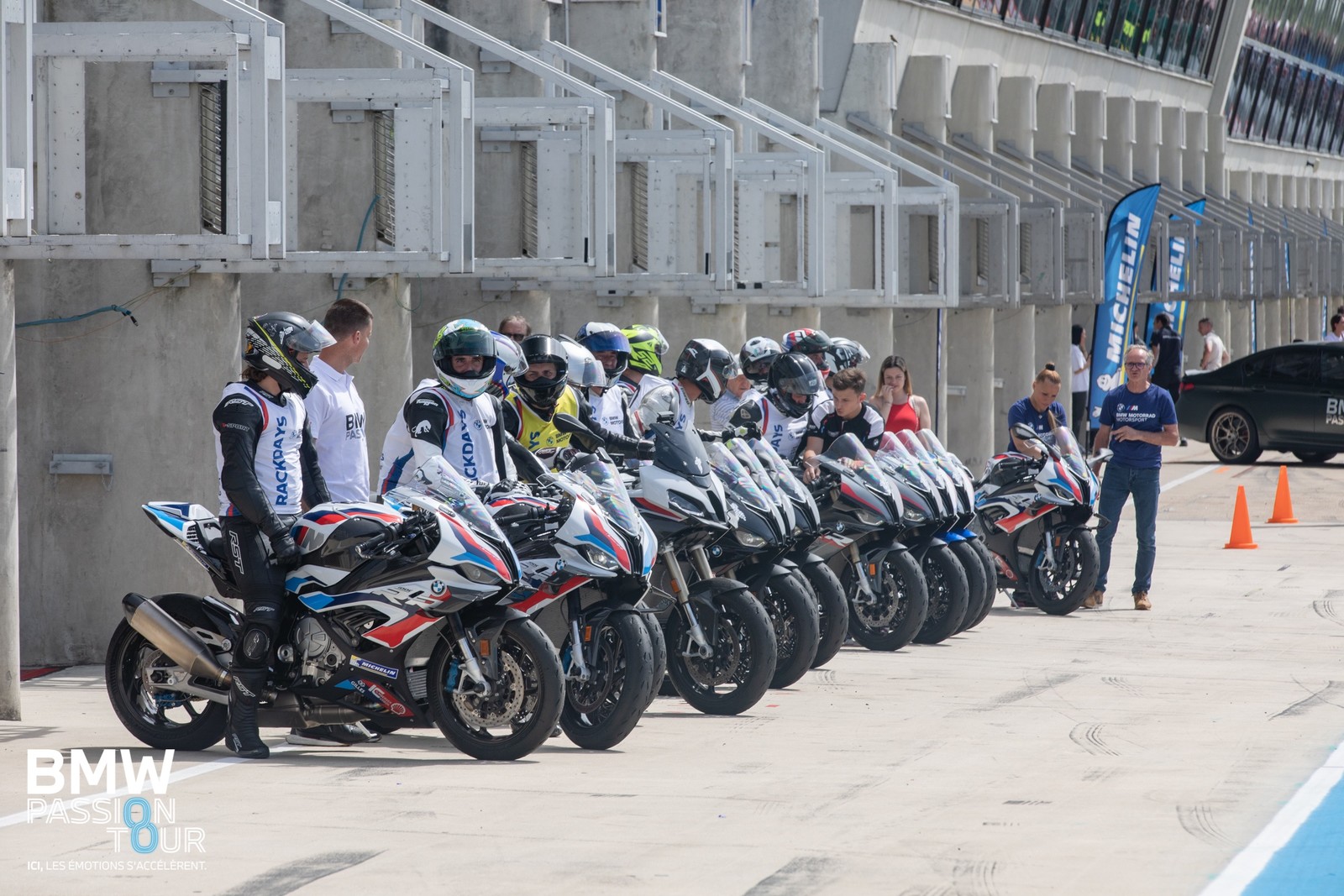 BMW Motorrad Track Days