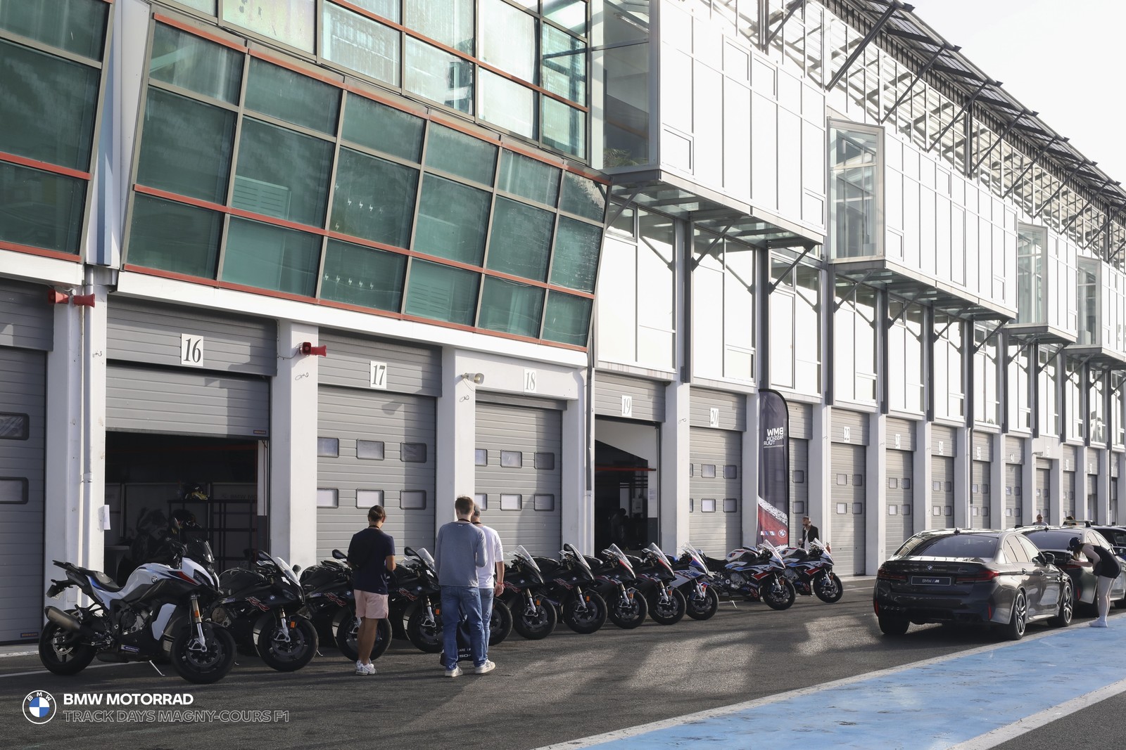 BMW Motorrad Track Days