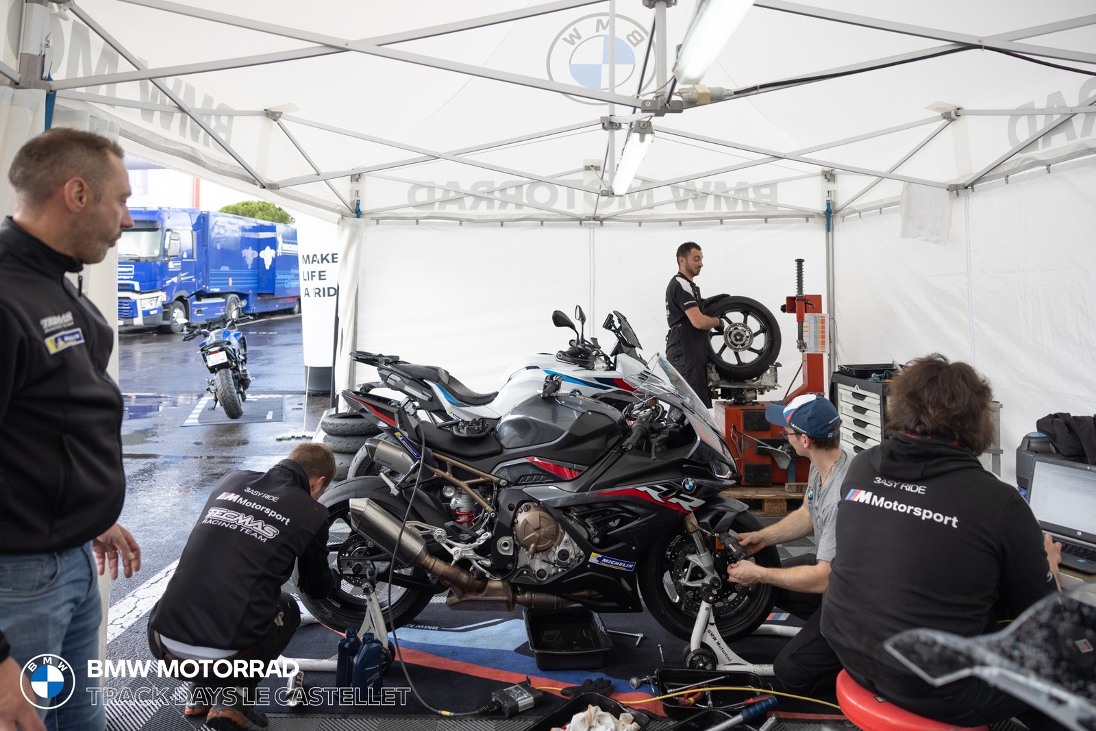 BMW Motorrad Track Days