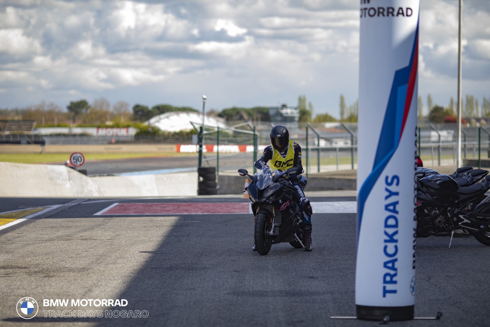 BMW Motorrad Track Days
