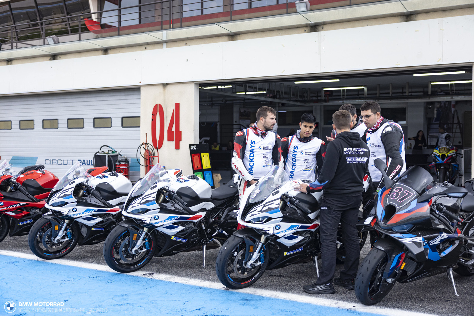 BMW Motorrad Track Days