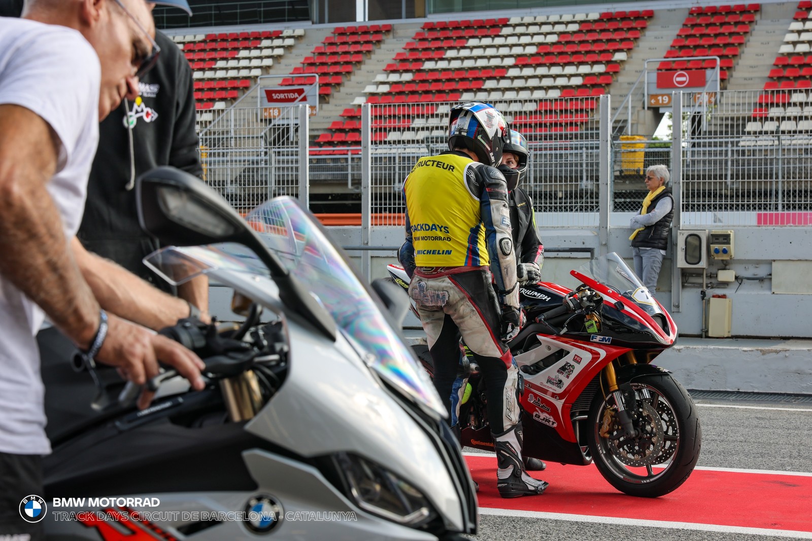 BMW Motorrad Track Days