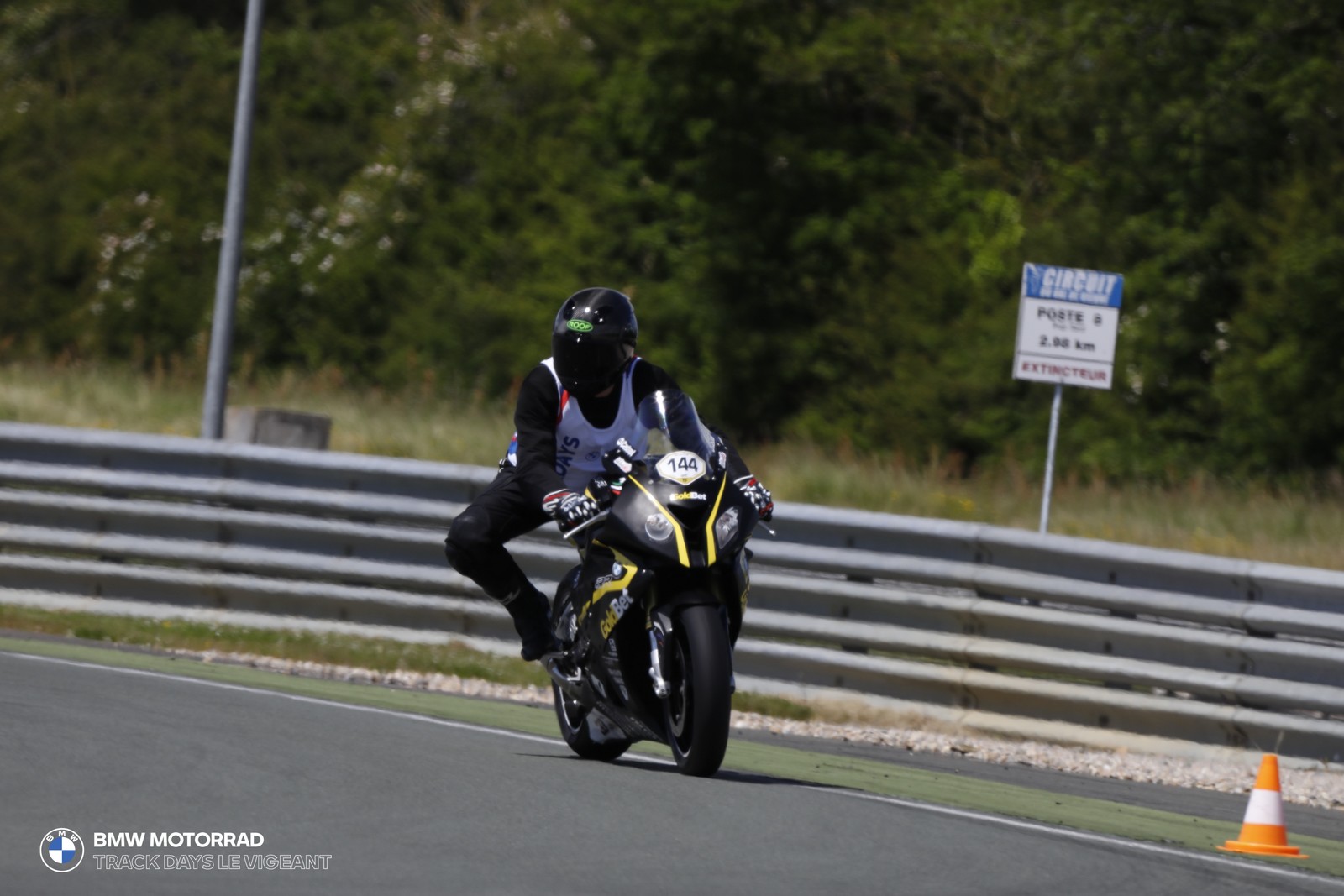 BMW Motorrad Track Days