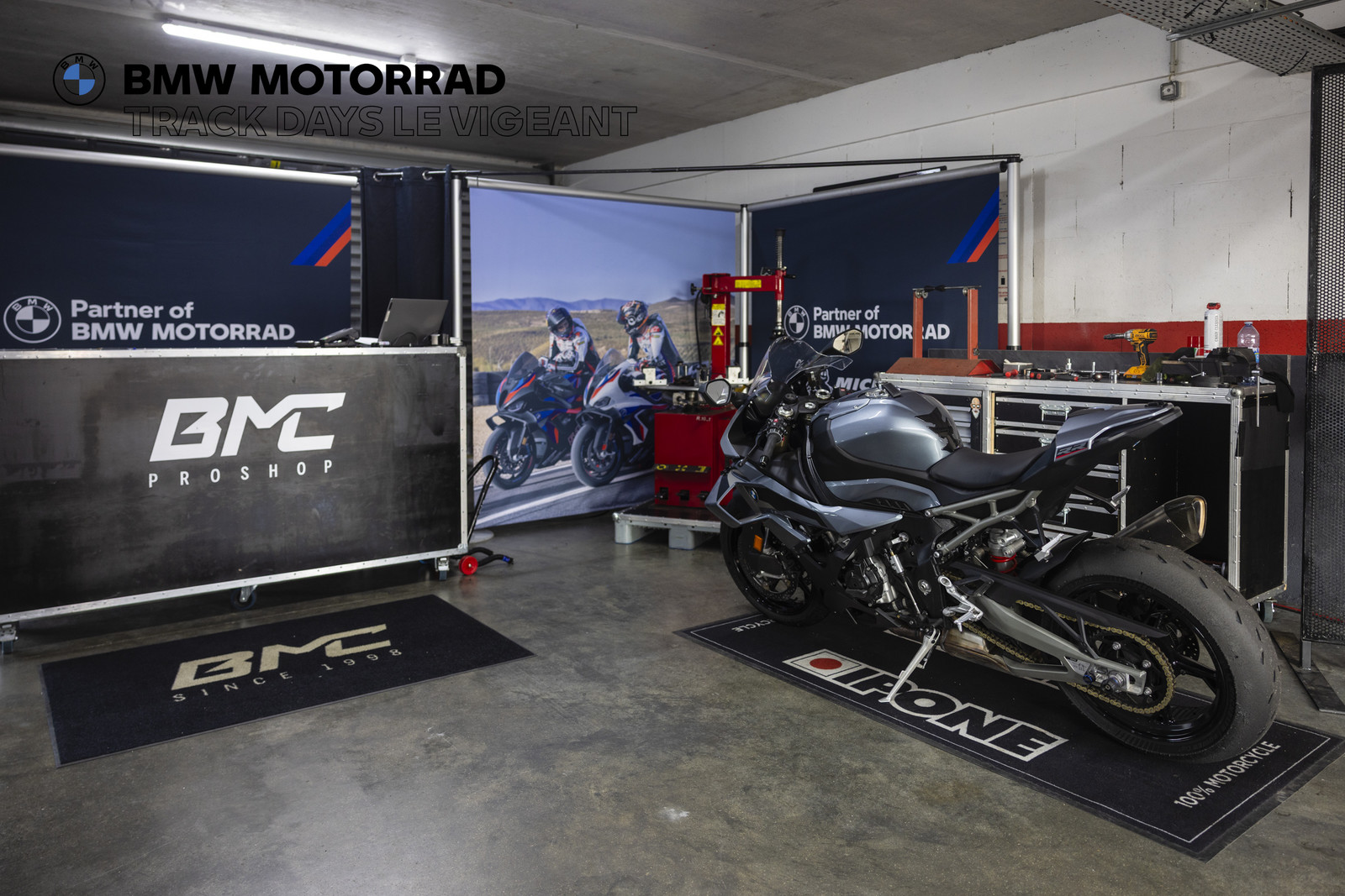 BMW Motorrad Track Days